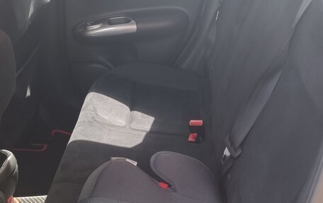 Nissan Juke II, 2012 год, 890 000 рублей, 11 фотография