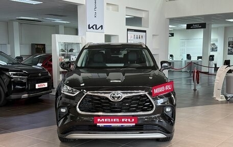 Toyota Highlander, 2026 год, 5 450 000 рублей, 2 фотография