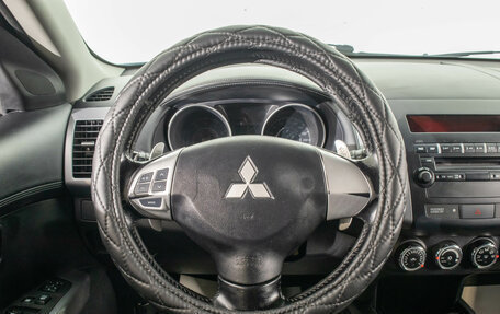 Mitsubishi Outlander III рестайлинг 3, 2010 год, 1 249 000 рублей, 14 фотография