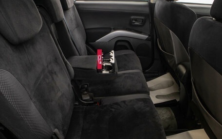 Mitsubishi Outlander III рестайлинг 3, 2010 год, 1 249 000 рублей, 25 фотография