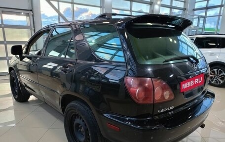 Lexus RX IV рестайлинг, 2000 год, 599 000 рублей, 6 фотография