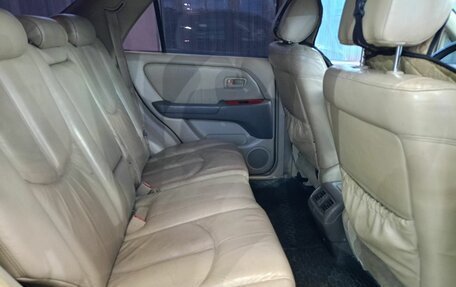 Lexus RX IV рестайлинг, 2000 год, 599 000 рублей, 14 фотография