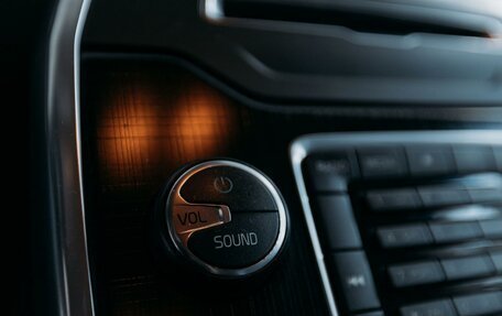 Volvo XC70 II рестайлинг, 2012 год, 1 590 000 рублей, 21 фотография