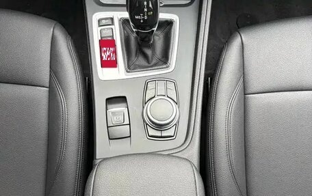 BMW 1 серия, 2022 год, 1 800 000 рублей, 10 фотография