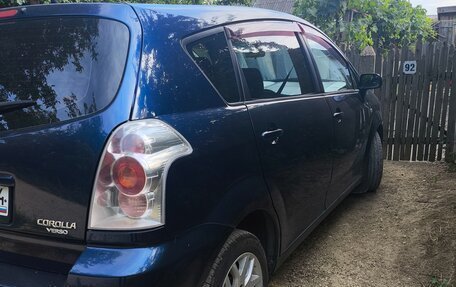 Toyota Corolla Verso I, 2006 год, 650 000 рублей, 8 фотография