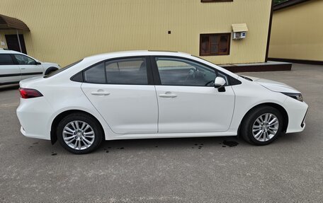 Toyota Corolla, 2021 год, 2 120 000 рублей, 8 фотография