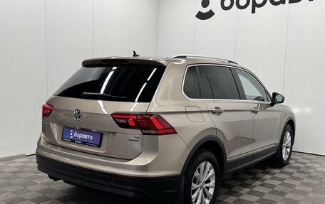 Volkswagen Tiguan II, 2017 год, 2 100 000 рублей, 2 фотография