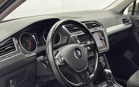 Volkswagen Tiguan II, 2017 год, 2 100 000 рублей, 17 фотография