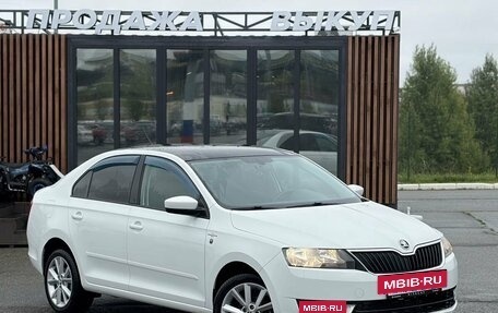 Skoda Rapid I, 2015 год, 890 000 рублей, 2 фотография
