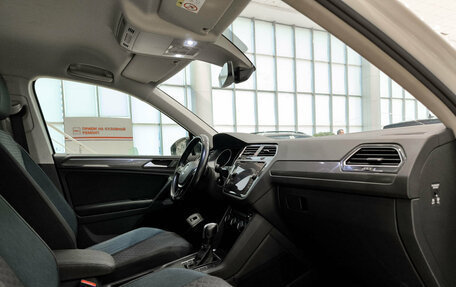 Volkswagen Tiguan II, 2020 год, 1 920 000 рублей, 13 фотография