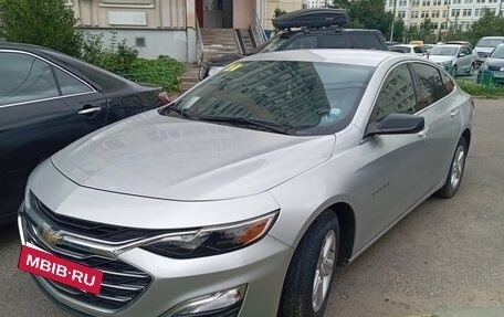 Chevrolet Malibu IX, 2021 год, 1 850 000 рублей, 4 фотография