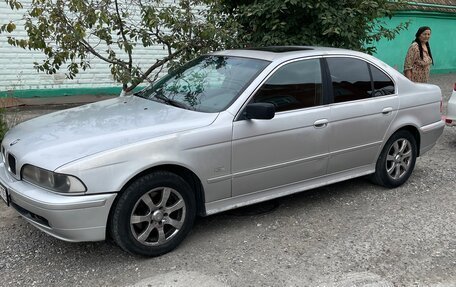 BMW 5 серия, 2001 год, 485 000 рублей, 2 фотография