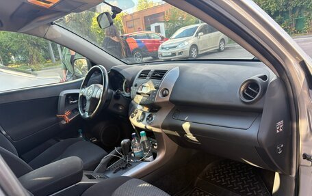 Toyota RAV4, 2006 год, 1 320 000 рублей, 6 фотография