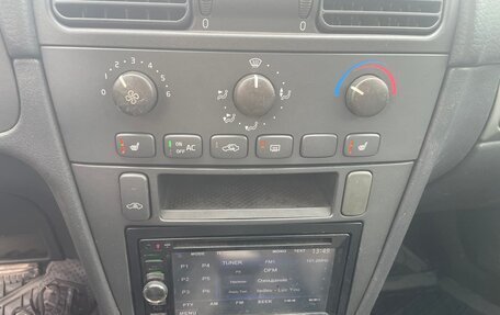 Volvo V40 I, 2003 год, 220 000 рублей, 12 фотография