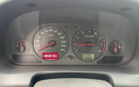 Volvo V40 I, 2003 год, 220 000 рублей, 11 фотография
