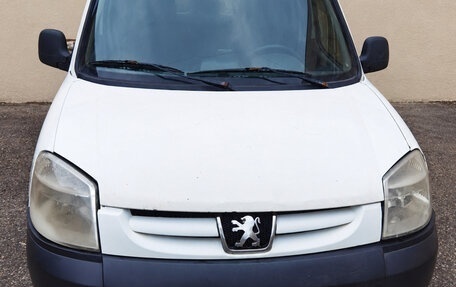 Peugeot Partner II рестайлинг 2, 2011 год, 295 000 рублей, 4 фотография