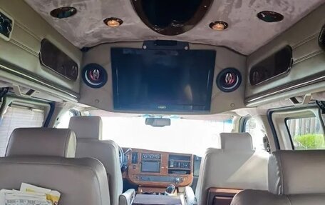 Chevrolet Express II, 2012 год, 4 000 000 рублей, 5 фотография
