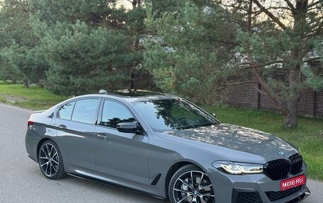 BMW 5 серия, 2021 год, 4 200 000 рублей, 1 фотография