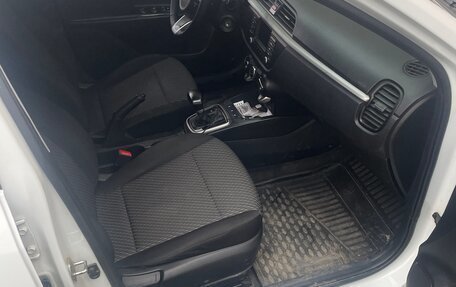 KIA Rio IV, 2018 год, 1 000 000 рублей, 3 фотография