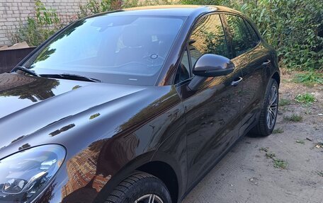 Porsche Macan I рестайлинг, 2017 год, 3 490 000 рублей, 2 фотография