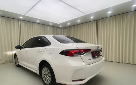Toyota Corolla, 2022 год, 1 575 000 рублей, 6 фотография