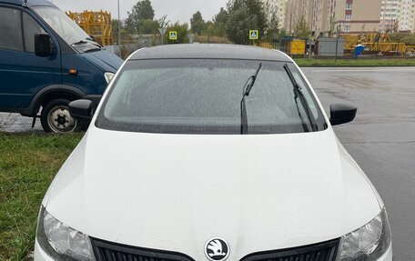 Skoda Rapid I, 2017 год, 700 000 рублей, 3 фотография