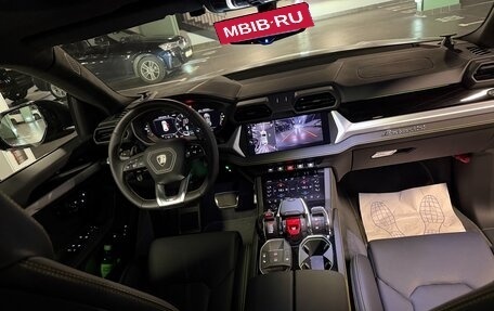 Lamborghini Urus I, 2025 год, 42 000 000 рублей, 10 фотография