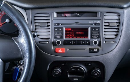 KIA Rio II, 2011 год, 680 000 рублей, 9 фотография