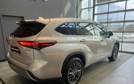 Toyota Highlander, 2026 год, 5 349 000 рублей, 9 фотография