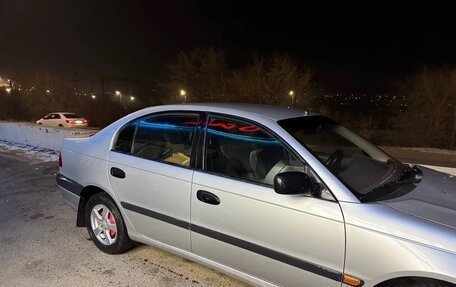 Toyota Avensis III рестайлинг, 1998 год, 350 000 рублей, 2 фотография