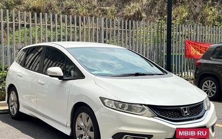Honda Jade I, 2017 год, 1 200 000 рублей, 3 фотография