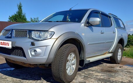 Mitsubishi L200 IV рестайлинг, 2010 год, 790 000 рублей, 4 фотография