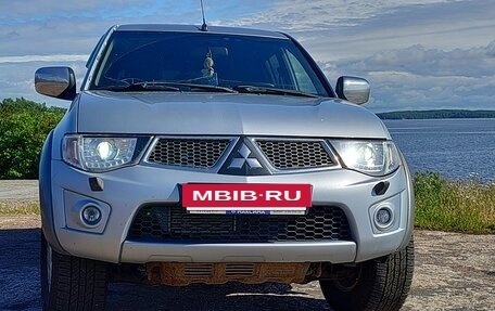 Mitsubishi L200 IV рестайлинг, 2010 год, 790 000 рублей, 2 фотография