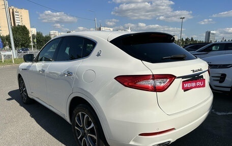 Maserati Levante I, 2017 год, 4 390 000 рублей, 7 фотография
