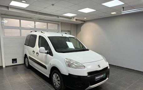 Peugeot Partner II рестайлинг 2, 2012 год, 970 000 рублей, 3 фотография