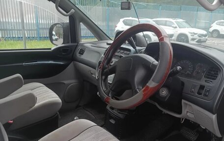 Mitsubishi Delica IV, 2001 год, 1 300 000 рублей, 6 фотография