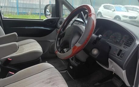 Mitsubishi Delica IV, 2001 год, 1 300 000 рублей, 8 фотография