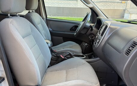 Ford Escape II, 2005 год, 495 000 рублей, 26 фотография