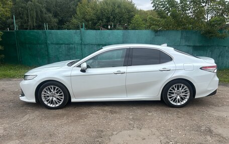 Toyota Camry, 2020 год, 3 100 000 рублей, 4 фотография