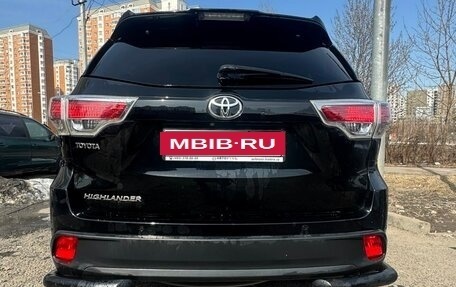 Toyota Highlander III, 2014 год, 2 200 000 рублей, 7 фотография