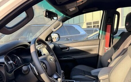 Toyota Hilux VIII, 2025 год, 7 632 000 рублей, 9 фотография
