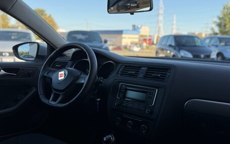 Volkswagen Jetta VI, 2015 год, 1 230 000 рублей, 16 фотография