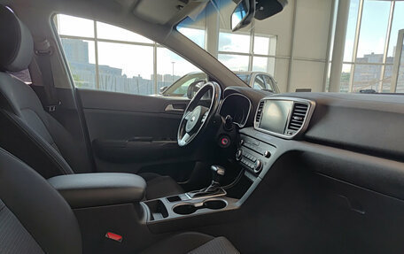 KIA Sportage IV рестайлинг, 2021 год, 2 420 000 рублей, 13 фотография