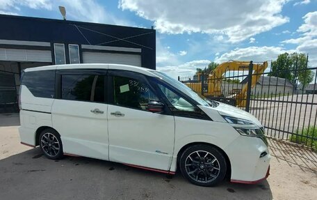 Nissan Serena IV, 2018 год, 1 800 000 рублей, 2 фотография