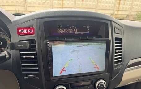 Mitsubishi Pajero IV, 2011 год, 1 590 000 рублей, 10 фотография