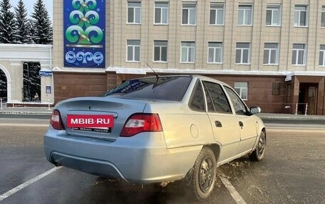 Daewoo Nexia I рестайлинг, 2012 год, 140 000 рублей, 4 фотография