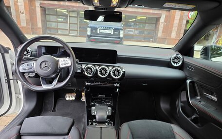 Mercedes-Benz CLA, 2022 год, 4 200 000 рублей, 14 фотография