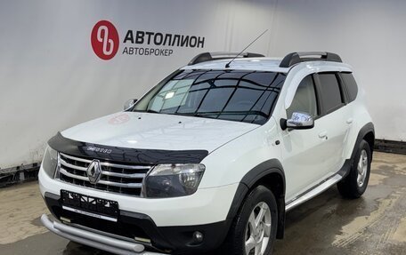 Renault Duster I рестайлинг, 2013 год, 899 000 рублей, 2 фотография