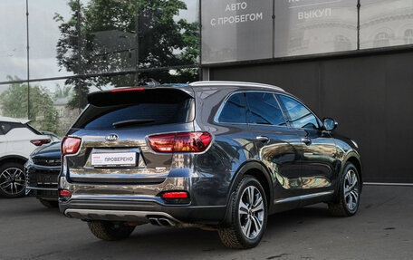 KIA Sorento III Prime рестайлинг, 2018 год, 2 800 000 рублей, 4 фотография