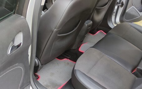 Opel Astra J, 2012 год, 799 900 рублей, 6 фотография